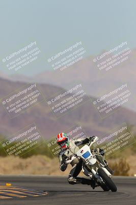 media/Nov-06-2023-Moto Forza (Mon) [[ce023d0744]]/3-Intermediate Group/Session 3 (Turn 5)/